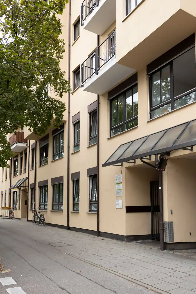 Aussenansicht - Liebscher & Bracht Praxis in München